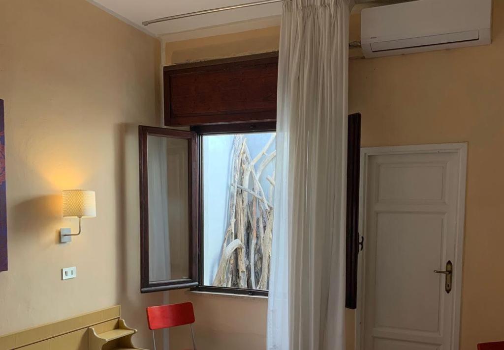Hotel Aurora Марина-ди-Чечина Экстерьер фото